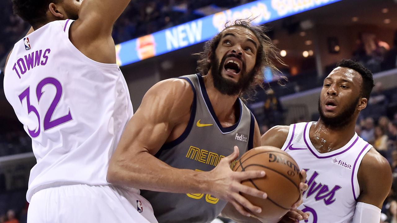The Clippers have signed Joakim Noah.