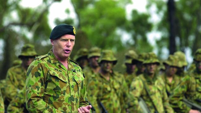 TWAM-20180224 EMBARGO FOR TWAM 24 FEB 2018NO REUSE WITHOUT PERMISSIONPIC BY CPL JASON WEEDING 15 Major-General Andrew James (Jim) Molan AO, Commander of the deployable joint force headquarters 1st Division, addresses logistic troops from 3rd Brigade Administrative Support Battalion (3BASB) after their three weeks combined arms training activity (CATA) supporting unites and sharpening their bush skills at high range training area, 15/03/2001. Pic Corporal Jason Weeding.