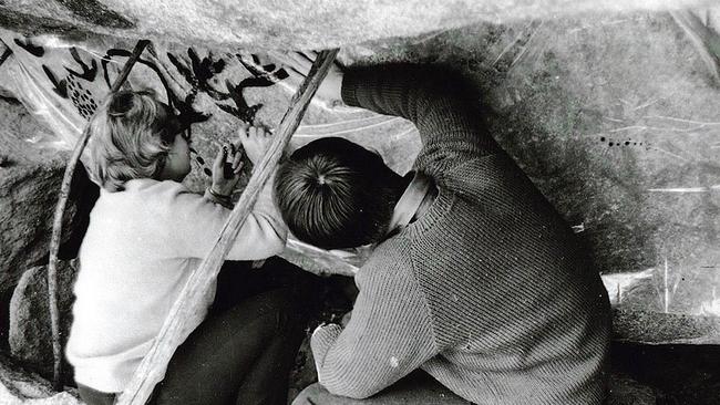 Isabel McBryde and Richard Roberts recording rock art at Mount Yarrowick in 1966.