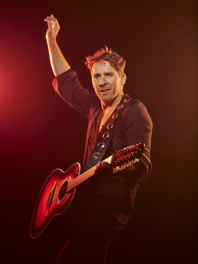 Hugh Sheridan will rock the stage as The Solitary Man, a Neil Diamond show.