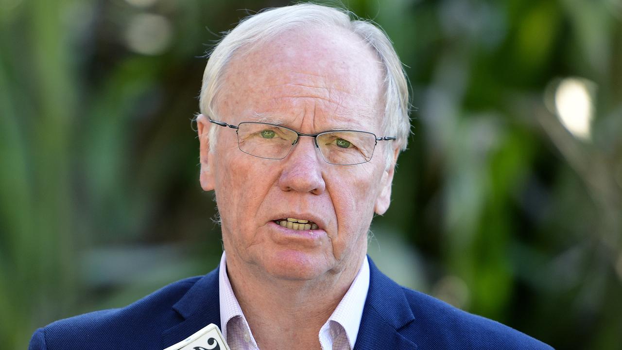 Australian Rugby League Commission chairman Peter Beattie is stepping down from the role.
