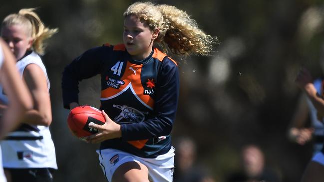 Georgie Prespakis in action for the Calder Cannons. Picture: Julian Smith