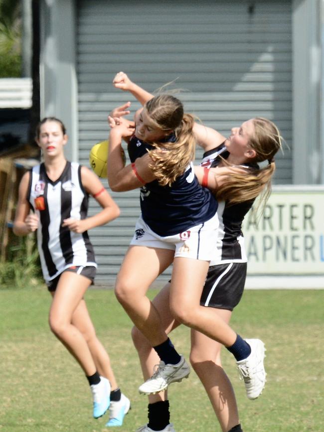 Action from the Coorparoo v Sherwood clash in under 17 Div 1.