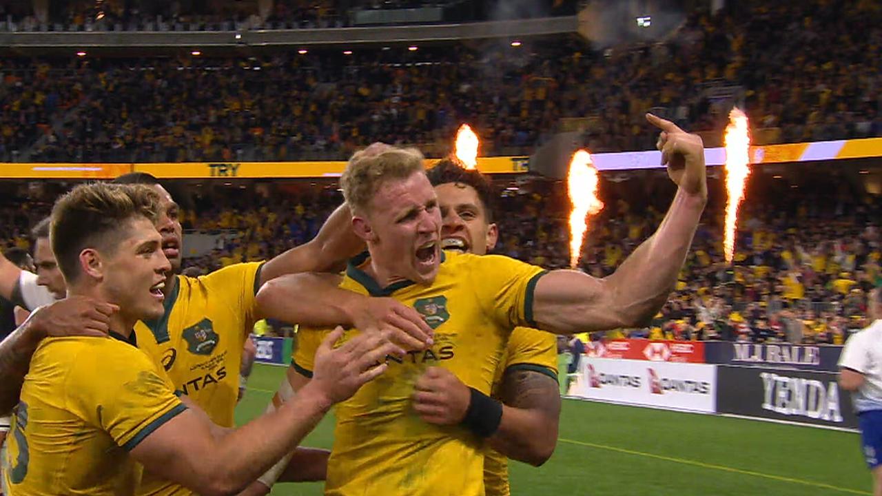 We have a Bledisloe Cup decider after the Wallabies smashed the All Blacks in Perth.