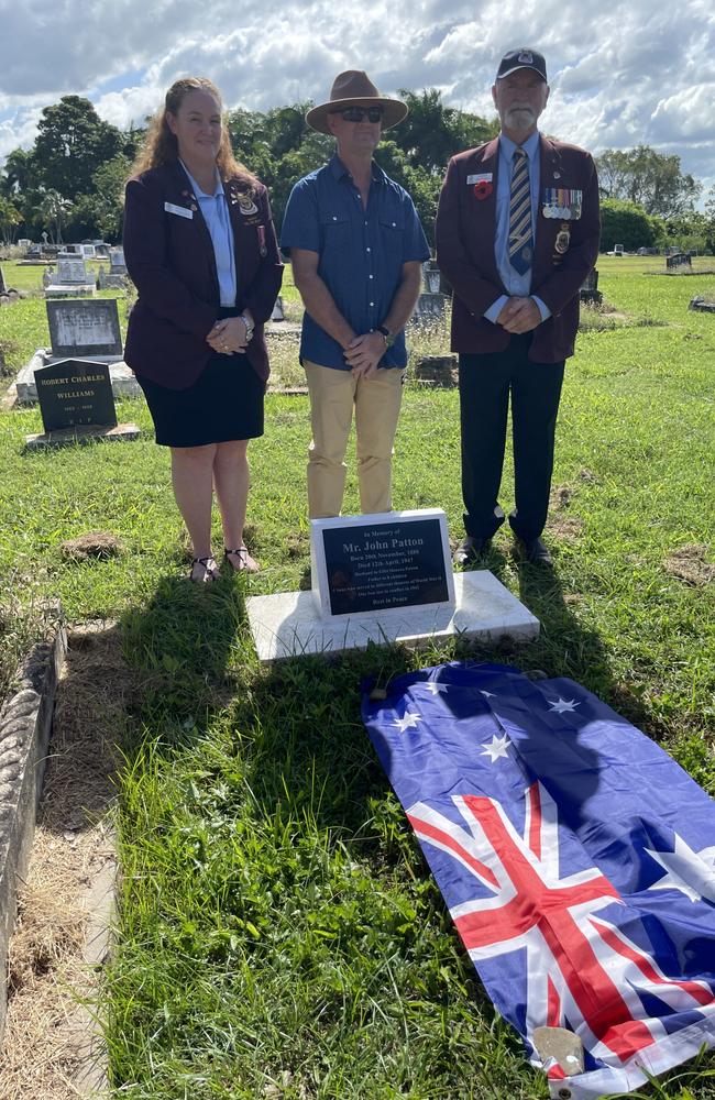 Mackay RSL's Nichole Hood and Ken Higgins with Tim Patton at the tombstone ceremony for his grandfather John Patton. Photo: Zoe Devenport