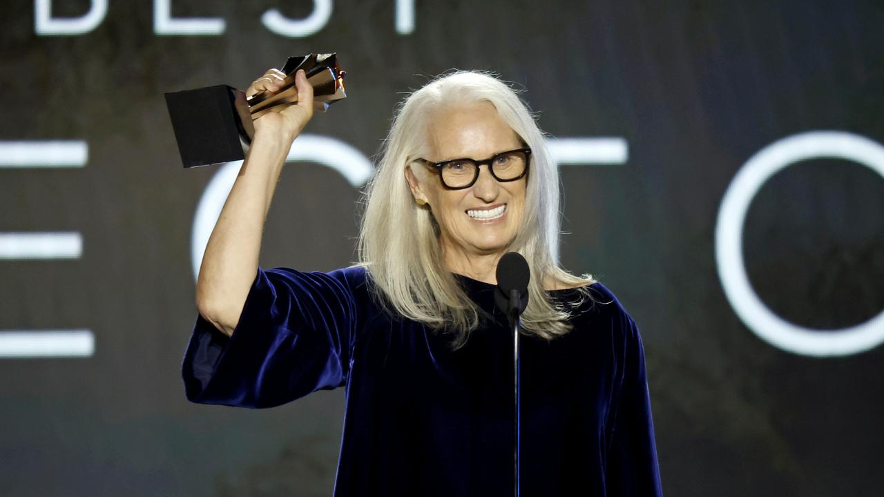 The Power Of The Dog Director Jane Campion Roasted Over Onstage Comment 