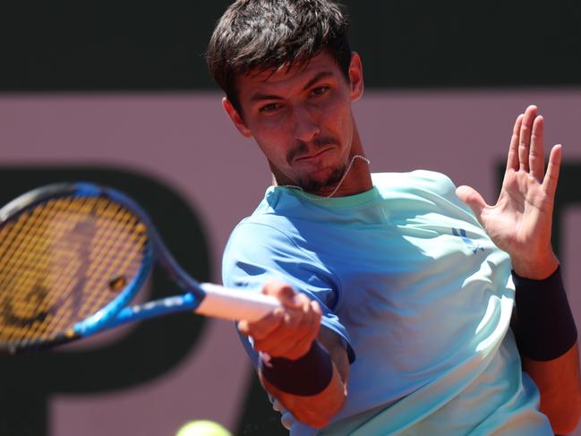 PARIS, FRANCE - MAY 30: Alexei Popyrin of Australia plays a forehand against Nuno Borges of Portugal during the Men's Singles Third Round match on Day Six of the 2025 French Open at Roland Garros on May 30, 2025 in Paris, France. (Photo by Adam Pretty/Getty Images)