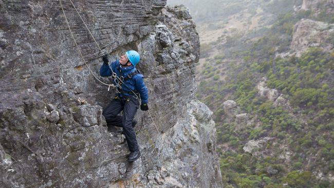 An officer practises rock climbing at Mt Arapiles in western Victoria.