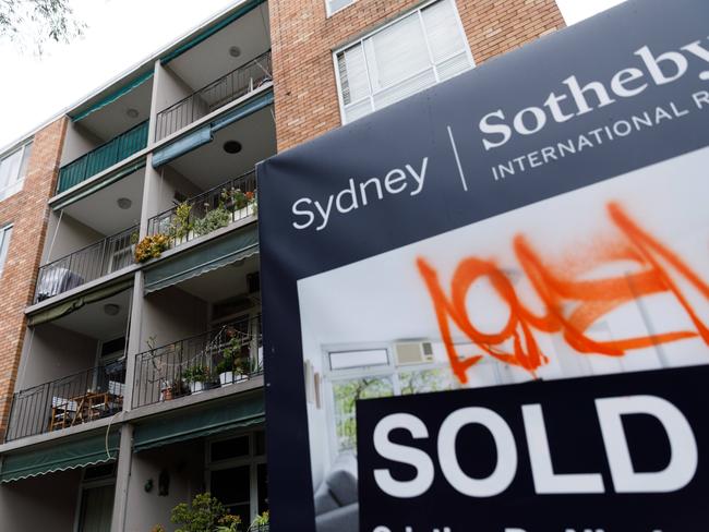 SYDNEY, AUSTRALIA - NewsWire Photos, October 08 2024. GENERIC. Realestate, housing, property, signage. SothebyÃs sold sign outside apartment building in Randwick. Picture: NewsWire / Max Mason-Hubers