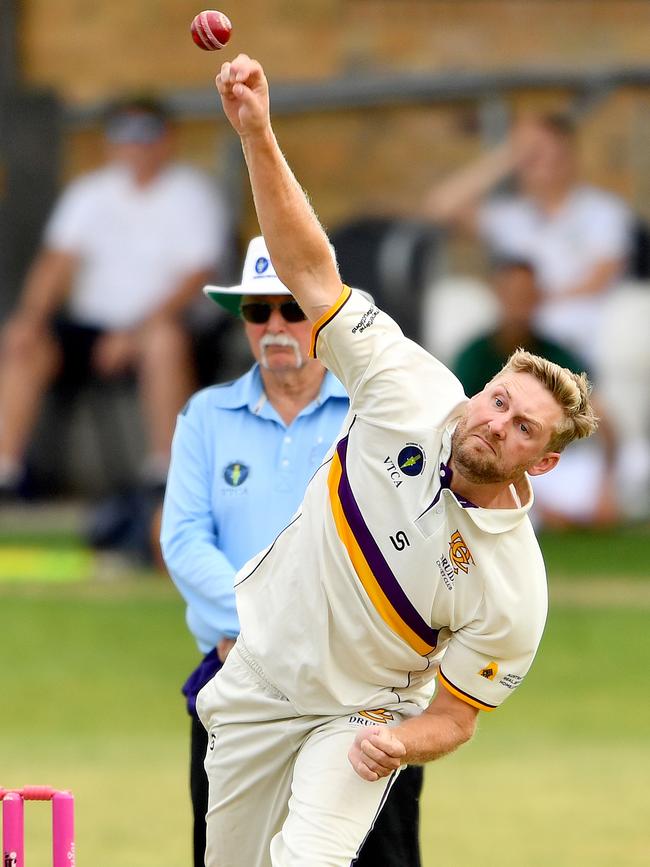 VTCA: Eamon Scott rolls the arm over for Druids.