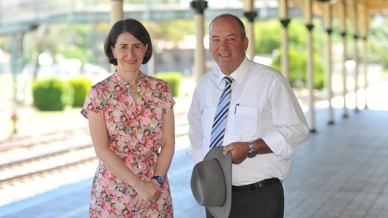 Gladys Berejiklian with former MP Daryl Maguire.