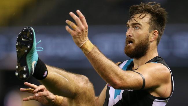 Port Adelaide's Charlie Dixon misses another shot at goal. Picture: Michael Klein.