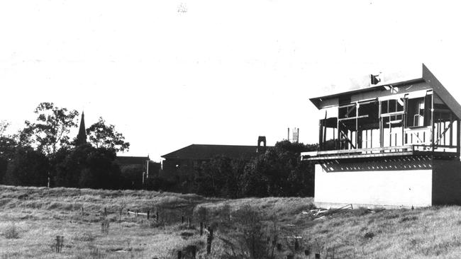 Cumberland Oval in 1982 before construction began on Parramatta Stadium. Picture: News Archives