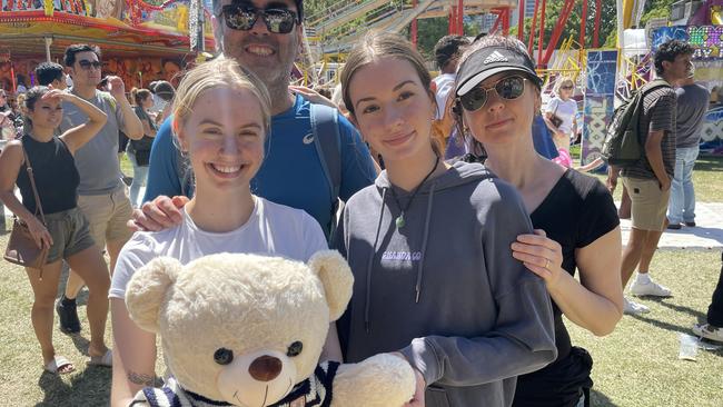 Sasho, Monica, Alana and Natalie Bogdanoski with the giant bear they won on Splashmania at Moomba.