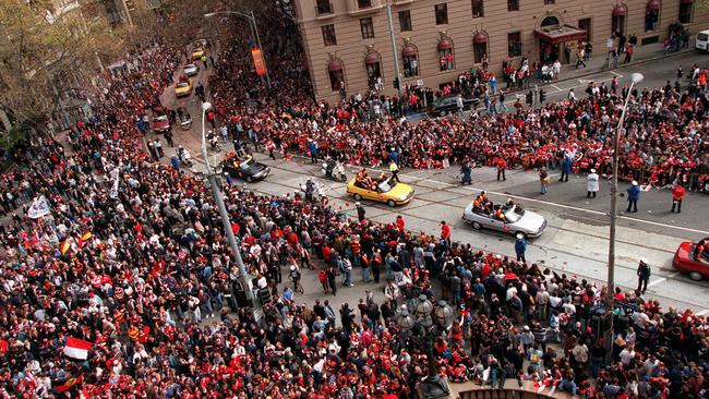 Adelaide Crows driven along Melbourne’s city streets during 1997 AFL Grand Final Parade.