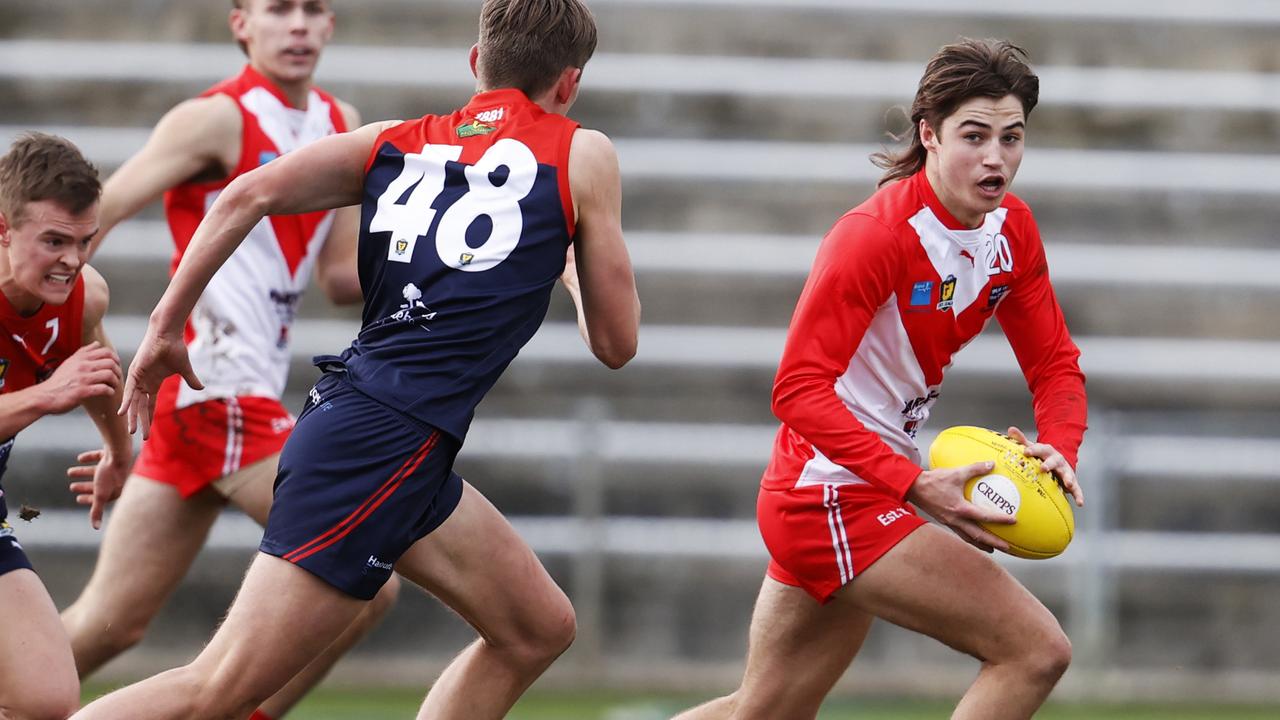 Oliver Davis in action for Clarence. Picture: Zak Simmonds