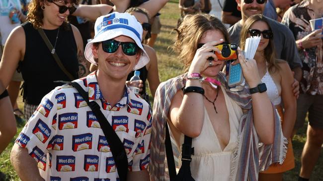 Crowds at BASSINTHEGRASS 2025 on May 17 at Mindil Beach. Picture: Pema Tamang Pakhrin
