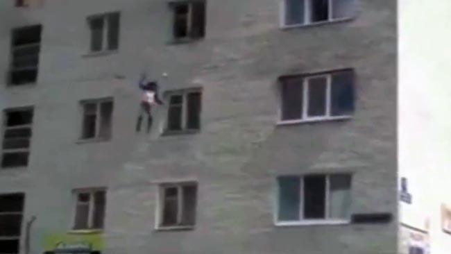 Mother throws children out of fourth-floor window to dodge apartment ...