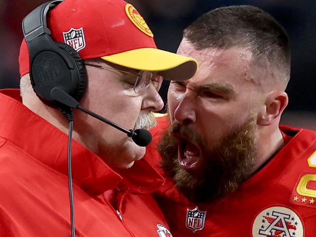 LAS VEGAS, NEVADA - FEBRUARY 11: Travis Kelce #87 of the Kansas City Chiefs reacts at Head coach Andy Reid in the first half against the San Francisco 49ers during Super Bowl LVIII at Allegiant Stadium on February 11, 2024 in Las Vegas, Nevada. (Photo by Jamie Squire/Getty Images)