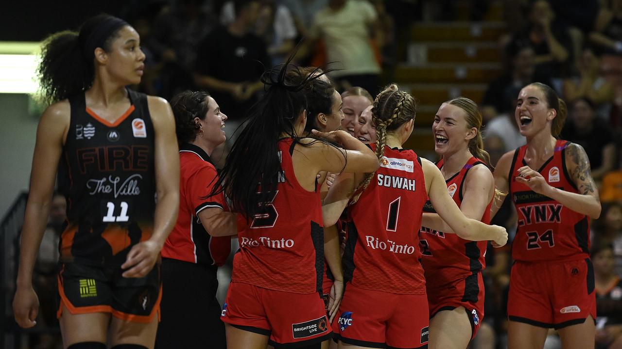 The Lynx celebrate after winning the round 15 WNBL match between Townsville Fire and Perth Lynx at Townsville Entertainment Centre, on February 16, 2025, in Townsville, Australia. (Photo by Ian Hitchcock/Getty Images)