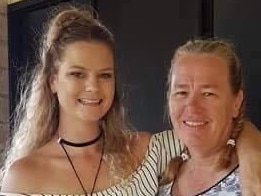 Jaymee Williams age 30 was devastated after her mum died suddenly from late stage ovarian cancer. (Mums name to come). Supplied