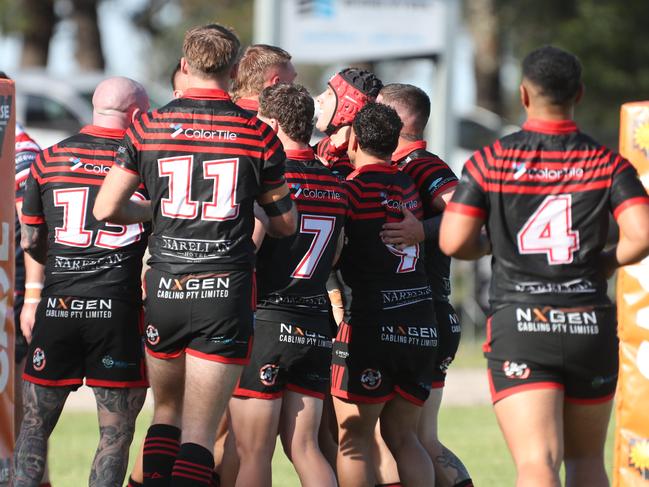 Oakdale talk tactics. Picture Warren Gannon Photography