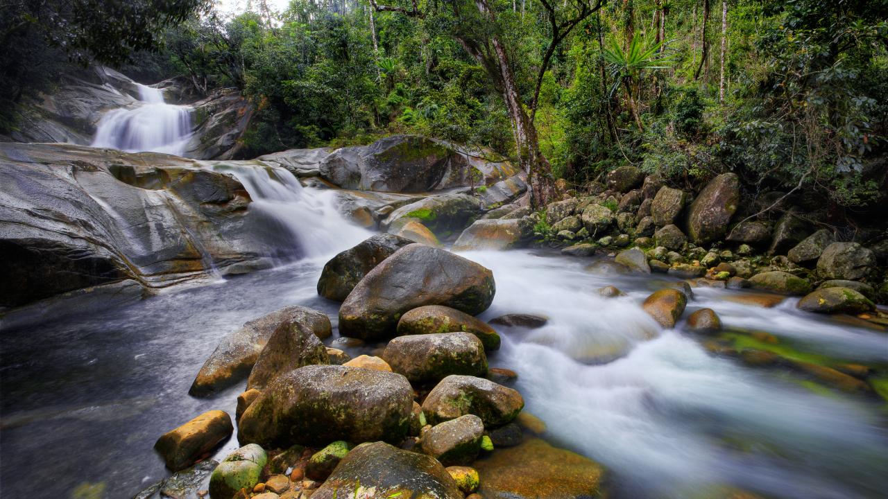 Townsville to Cairns road trip: Best waterfalls and wild swimming spots ...