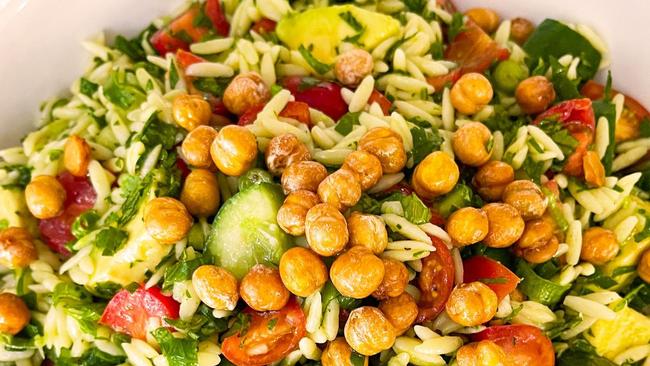 risoni-and-roasted-chickpea-tabbouleh