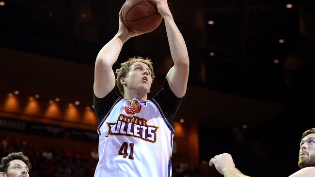 BRISBANE, AUSTRALIA — DECEMBER 19: Cameron Bairstow of the Bullets shoots during the round 11 NBL match between the Brisbane Bullets and Illawarra Hawks at the Brisbane Convention and Exhibition Centre on December 19, 2016 in Brisbane, Australia. (Photo by Bradley Kanaris/Getty Images)