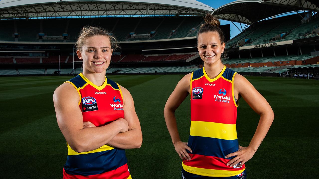 Chloe Scheer and Danielle Ponter will be vital for the Crows in Saturday’s preliminary final. Picture: Tom Huntley