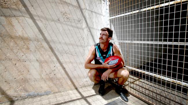 Scott Lycett is preparing for his 10th season in the AFL in 2020, which also marks a decade since the death of his best mate, Corey Siemers. Picture: AAP/Kelly Barnes