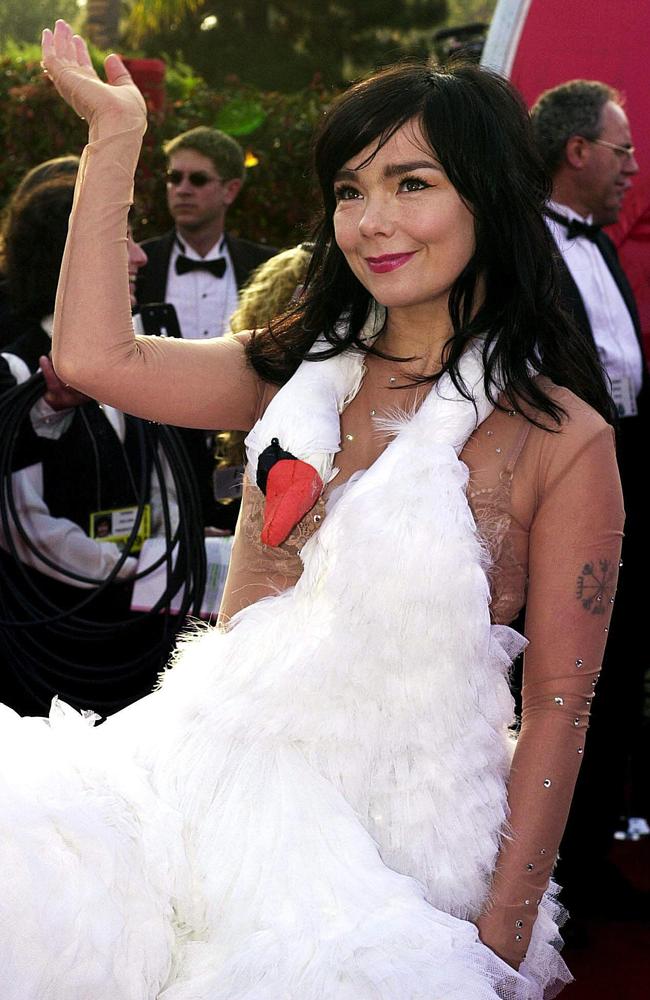 Bjork s 2001 Oscars swan dress Inside the infamous red carpet