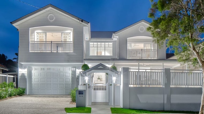 Listing photos of 113 Eton St Nundah in 2019