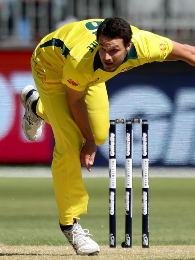 Coulter-Nile took one wicket with the ball.