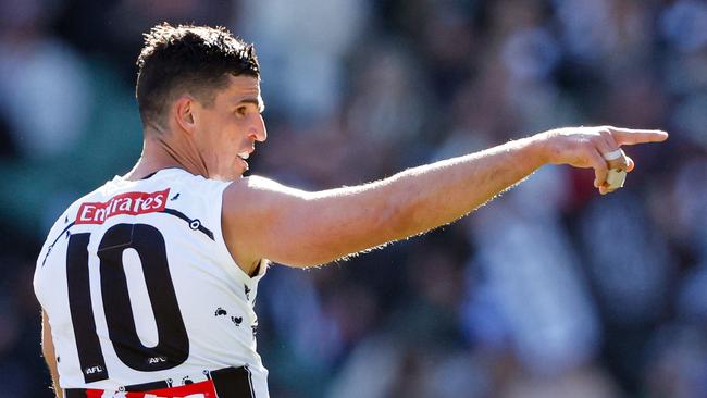 MELBOURNE, AUSTRALIA - MAY 18: Scott Pendlebury of the Magpies celebrates a goal during the 2024 AFL Round 10 match between The Collingwood Magpies and Kuwarna (Adelaide Crows) at The Melbourne Cricket Ground on May 18, 2024 in Melbourne, Australia. (Photo by Dylan Burns/AFL Photos via Getty Images)