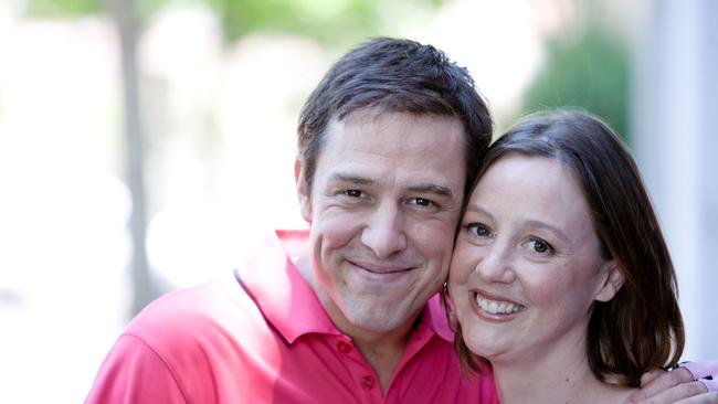 Samuel Johnson and his sister, Connie Johnson when he rode around Australia to raise funds for breast cancer.