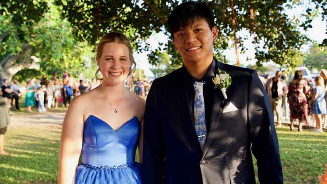 Chloe Smith and Rudolph Domingo at the Bowen State High School Year 12 Formal held on Friday, November 18, 2022.