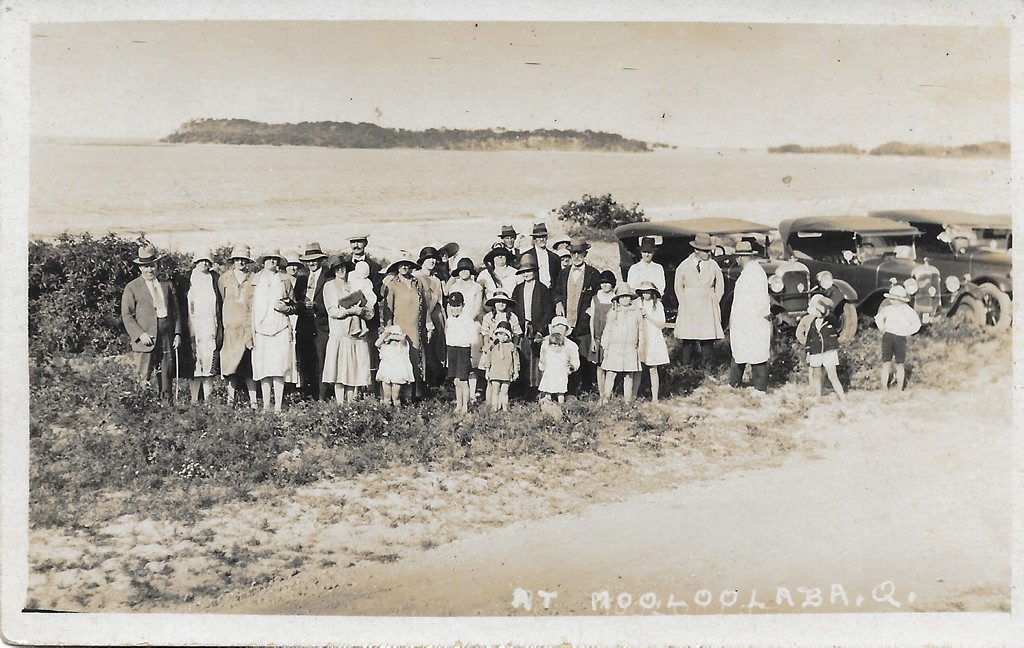 Day trippers at Mooloolaba about 1930. (Courtesy Len Olive from Gertrude Clarke collection)