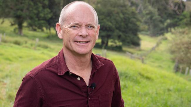 Liberal Democrat Queensland Lead Senate Candidate, Campbell Newman, announces extension of the Inland Rail to Gladstone.