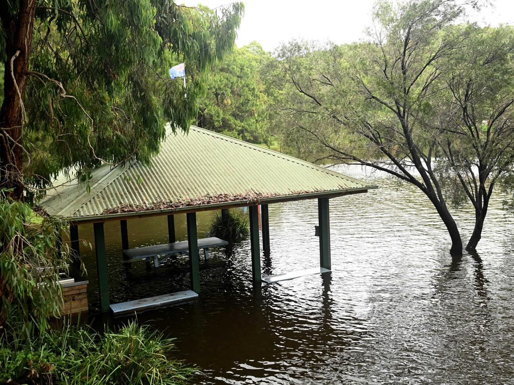 Another body was recovered floodwaters in Sydney on Wednesday, taking the toll of the statewide disaster to eight lives lost. Picture: NCA NewsWire / Jeremy Piper