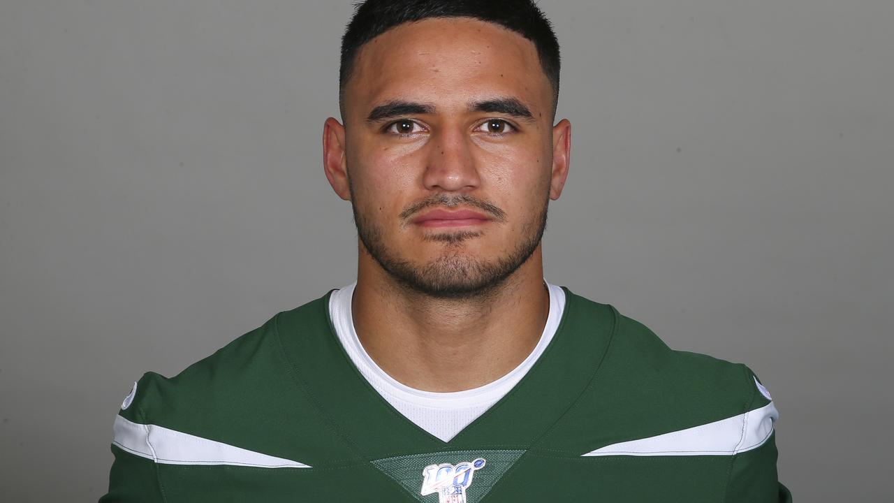 Valentine Holmes impresses on NFL debut for New York Jets