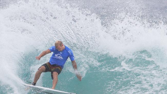 Semi Final of the Quiksilver Pro Surfing contest at Snapper Rocks on the Gold Coast and Stuart Kennedy fails to make the final. Picture Glenn Hampson