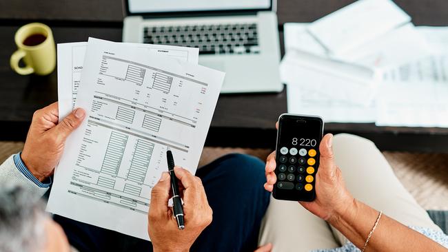 Shaun recommends using a digital budgeting tool to monitor expenses. Picture: Istock