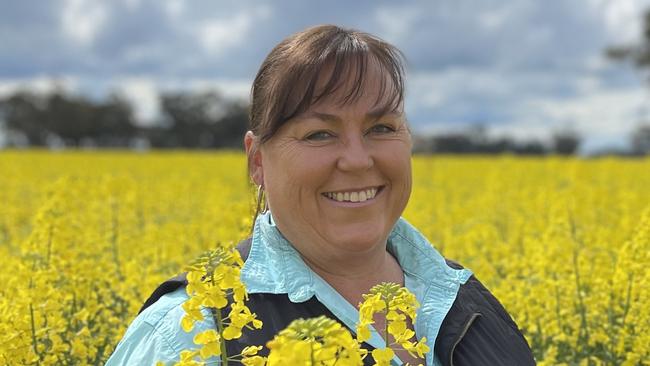 Fiona Marshall and her husband run a mixed farm with cropping and prime lamb enterprises at Mulwala.