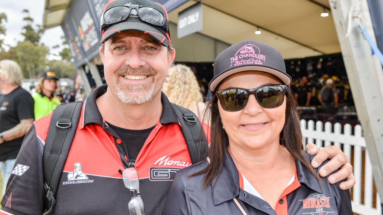 Fans at the Vailo Adelaide 500. Picture: Brenton Edwards