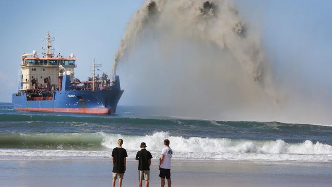 The dredge is creating new sandbanks on the Gold Coast. Picture Glenn Hampson