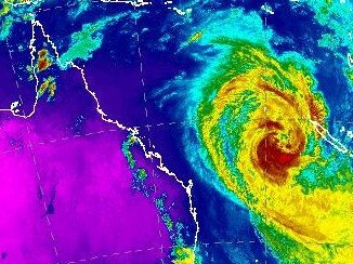 A Bureau of Meteorology radar image shows Cyclone Oma on a path for southeast Queensland, updated on Wednesday night.