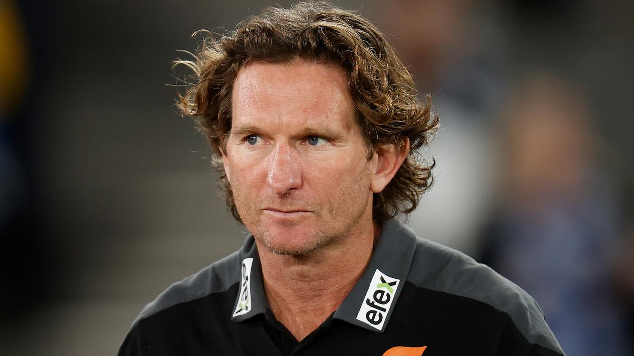 James Hird with the Giants. Photo by Michael Willson/AFL Photos via Getty Images.