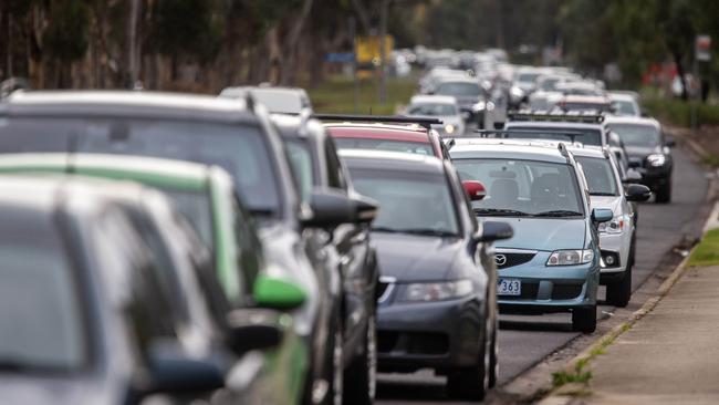 The traffic queue for Covid-19 testing stretches two kilometres near Deer Park in Melbourne on Thursday. Picture: NCA NewsWire / Sarah Matray