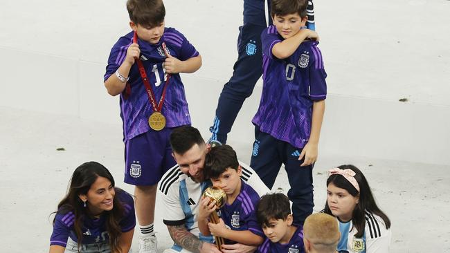 Lionel Messi of Argentina celebrates with his wife Antonela Roccuzzo, their children and family members.